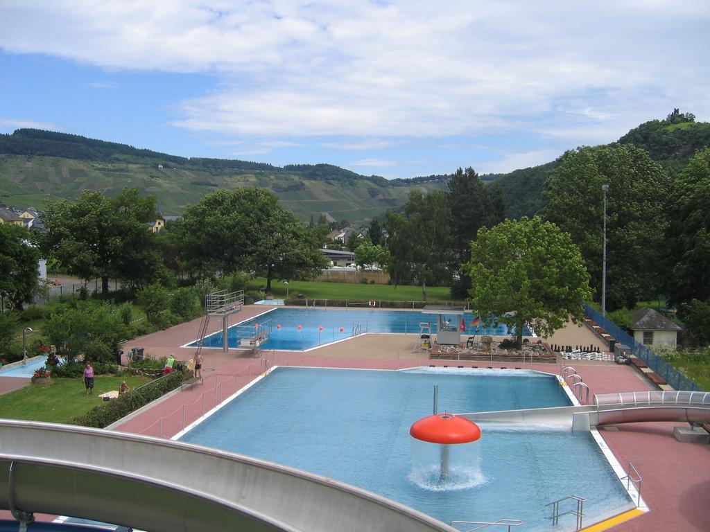 Haus Klosterblick Kröv Exteriör bild